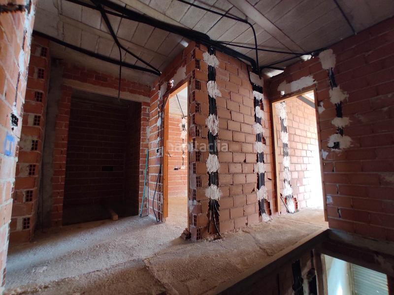 Foto f4c8e4f5-b4df-4be1-a62c-b9e42ffc1d31. Semi detached house with parking in El Valle - Universidad Jaén