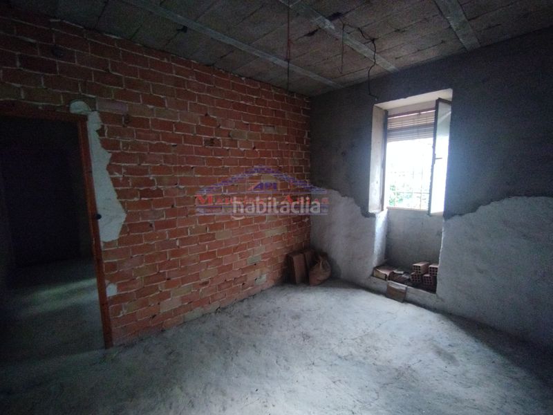 Foto 60a7f252-b7d5-4a5b-98a4-eb9c271b082e. Maison jumelée dans n/a 55 dans Navas de San Juan
