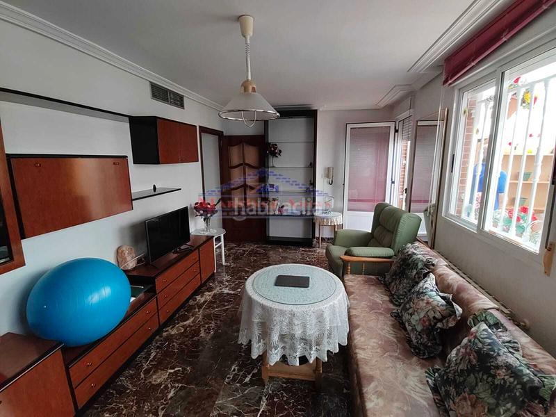 Foto d6507598-4b33-4a05-a91a-65d414f5ea6a. Àtic amb calefacció aparcament a Hospital Jaén