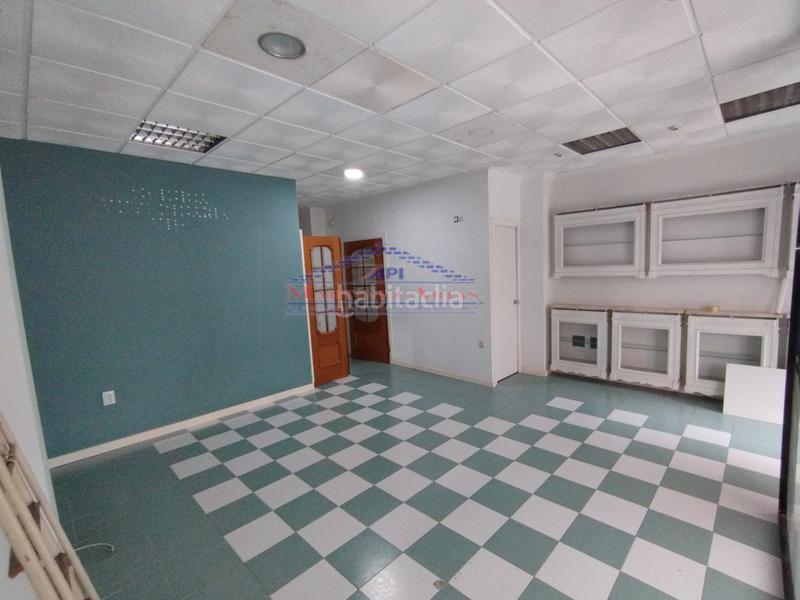 Foto 28e9a931-addf-4d73-9fa1-12dfb8e89016. Alquiler local comercial en San Ildefonso - Catedral Jaén
