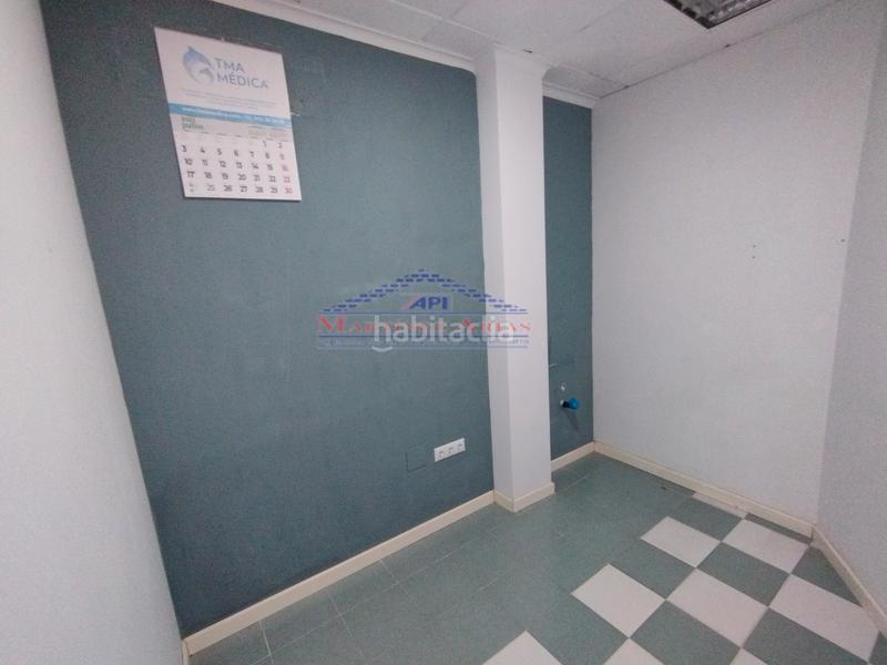 Foto d6f71218-f0b1-42bb-b271-d20ad6c5a072. Location local commercial dans San Ildefonso - Catedral Jaén