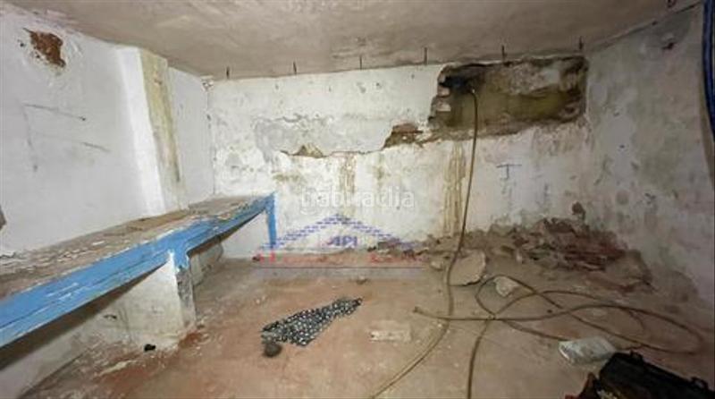 Foto 6171e04b-36f1-4146-b87d-6355282c65b8. Casa adossada a calle toscas 5 a Castellar