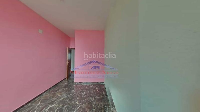 Foto 9fa33e17-bb03-44ca-9180-84722e03f17a. Pis a Ctra. Circunvalación - La Magdalena Jaén