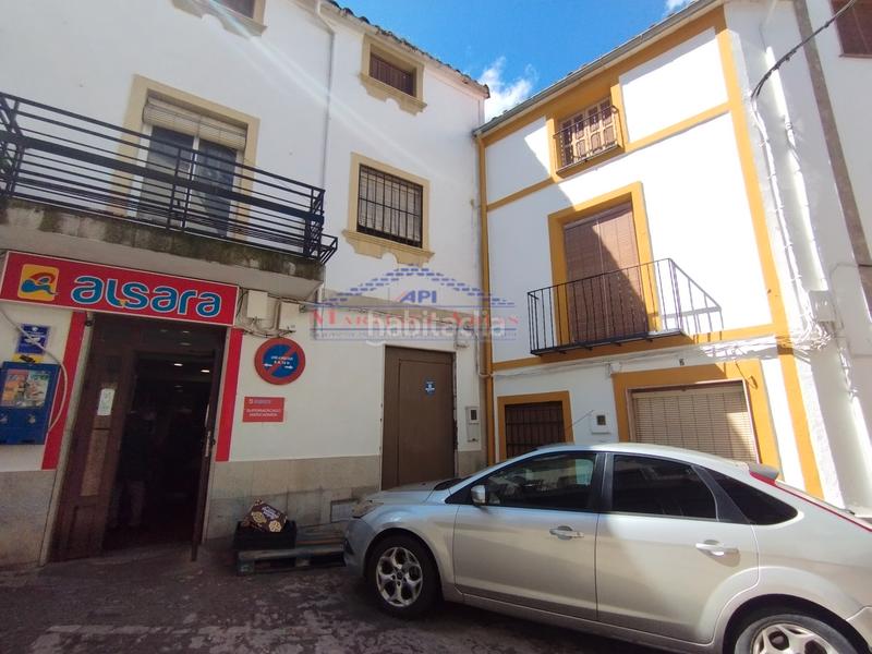 Foto 9492820a-877e-4de5-86b8-3c5691170662. Flat in calle escultor higueras 26 in Santisteban del Puerto