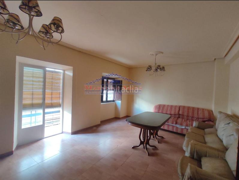 Foto 98d1eff5-16aa-4704-b6eb-8c9109a1f965. Flat in calle escultor higueras 26 in Santisteban del Puerto