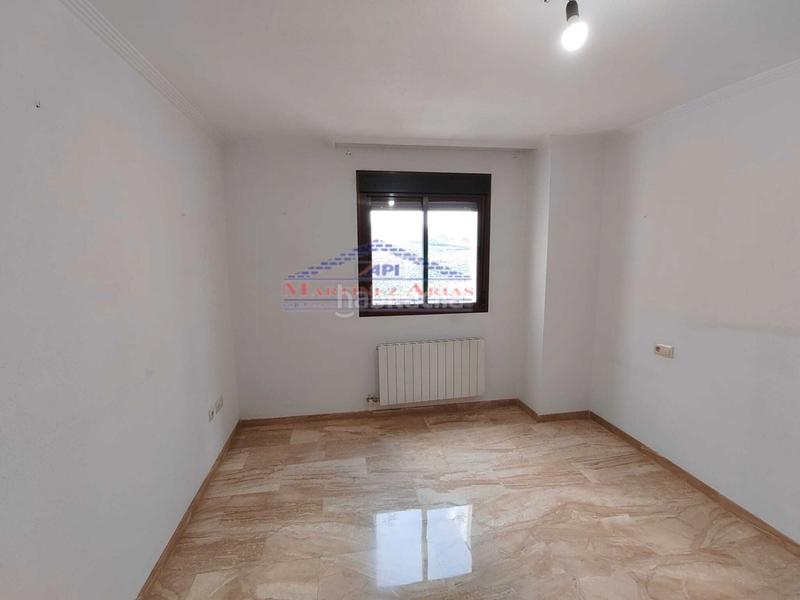 Foto 315770d1-72c8-4307-a64c-1b83b31e372e. Duplex avec chauffage parking dans San Ildefonso - Catedral Jaén