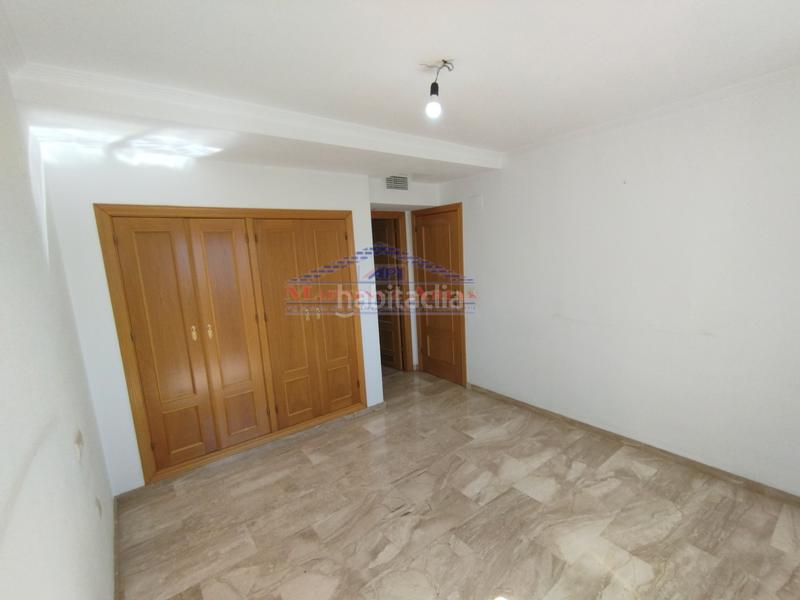 Foto 74df8068-ed4f-4963-ace4-7378ca592750. Duplex con riscaldamento parcheggio in San Ildefonso - Catedral Jaén