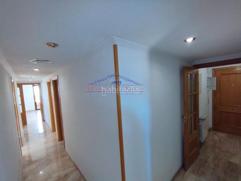 Foto 8a96743a-5e28-417a-bb80-935c191dfde0. Duplex con riscaldamento parcheggio in San Ildefonso - Catedral Jaén