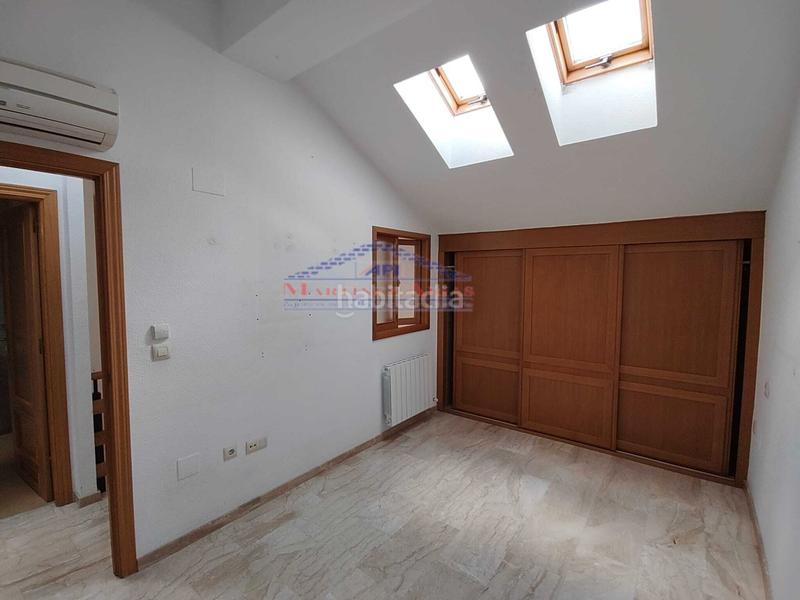 Foto f68ea6c7-7fba-4203-9f0b-80520eb669ce. Zweistöckige wohnung mit heizung parking in San Ildefonso - Catedral Jaén