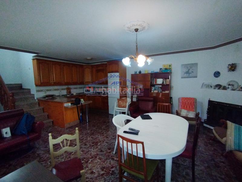 Foto 2fde83a1-3ef0-45be-8c27-cd7b9fafe578. Chalet with fireplace parking pool in Puente Tablas - Puente Nuevo - Cerro Molina Jaén