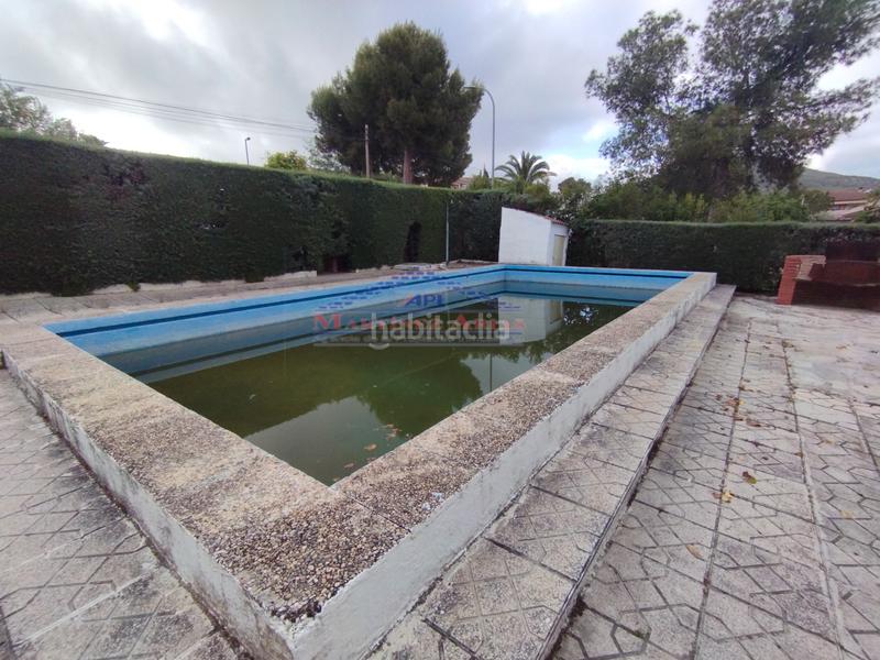 Foto ba23df74-6ca8-4bb0-890e-806626ee7527. Chalet with fireplace parking pool in Puente Tablas - Puente Nuevo - Cerro Molina Jaén