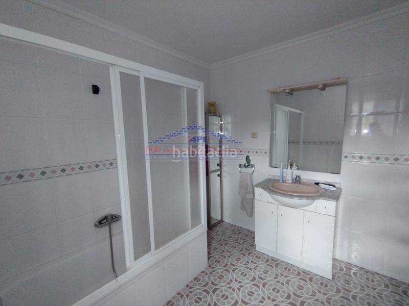 Foto bf577c27-4fbc-4920-8364-ce8aa654628c. Xalet amb xemeneia aparcament piscina a Puente Tablas - Puente Nuevo - Cerro Molina Jaén