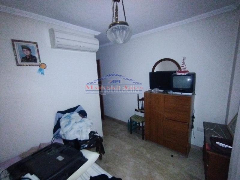 Foto 285b6eac-6759-4f15-add3-8596b858346c. Appartement avec chauffage dans San Ildefonso - Catedral Jaén