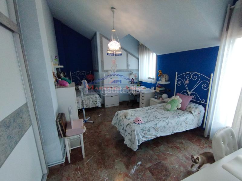 Foto 711e6623-8d31-4f2a-b13d-600f0e501eeb. Dachwohnung mit heizung parking pool in El Valle - Universidad Jaén