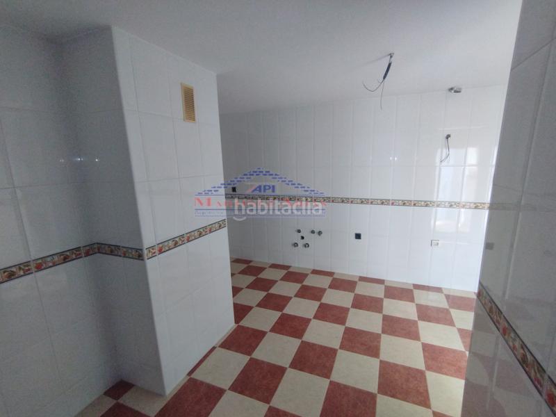 Foto 538fadf1-1b9e-4145-8527-9b7efdcecdd2. Dúplex a calle jaén 2 a Centro ciudad Linares