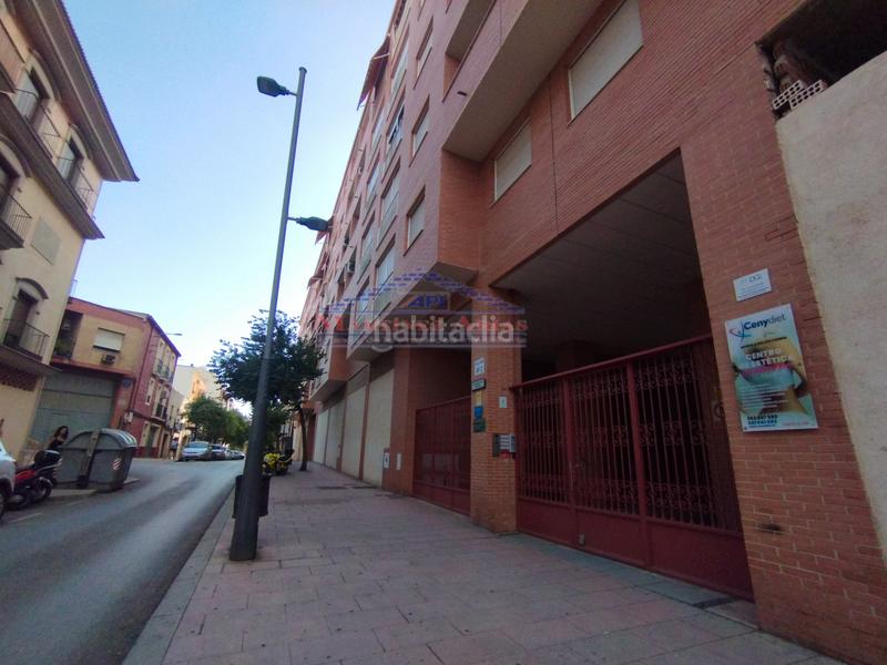Foto b5bdb48d-dd45-4f1c-8549-68107cd43cec. Dúplex a calle jaén 2 a Centro ciudad Linares