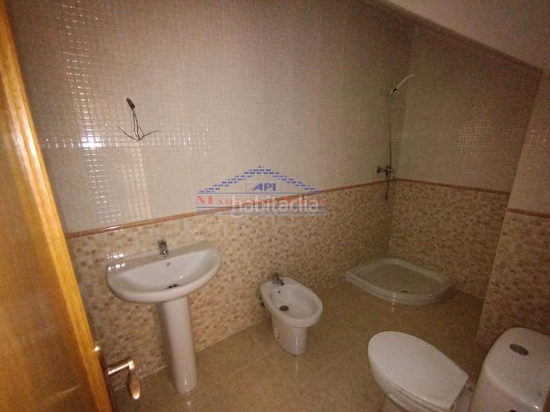 Foto efc8d7a1-b510-4967-8acd-1b9c1425786c. Dúplex a calle jaén 2 a Centro ciudad Linares