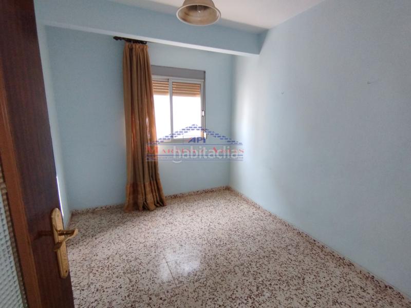 Foto 7217caad-21ee-4db4-a873-6c25c2af57ee. Appartement dans calle manuel lozano garrido 9 dans Linares