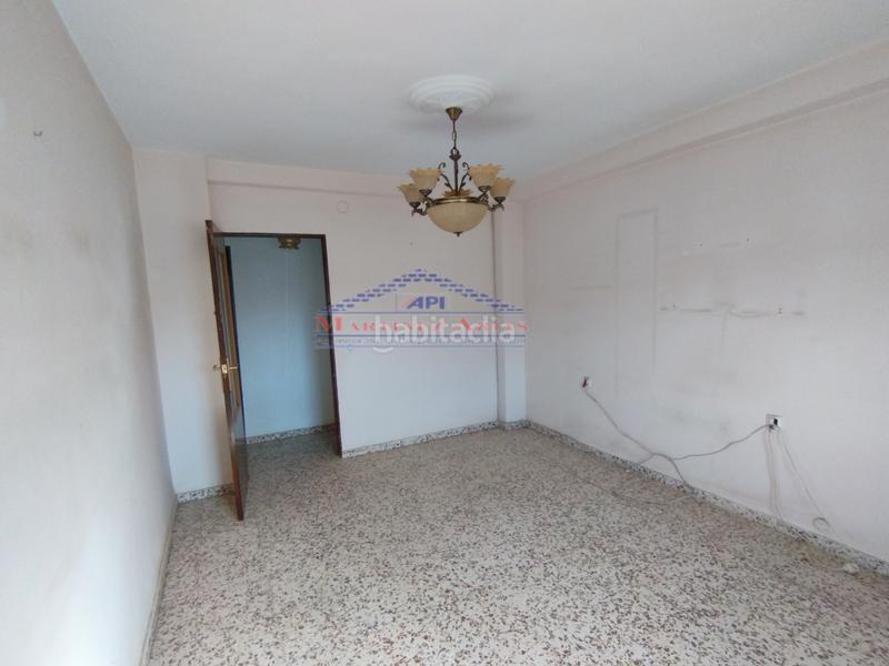 Foto 8705372c-f6b3-485d-b140-e681501de7be. Appartement dans calle manuel lozano garrido 9 dans Linares