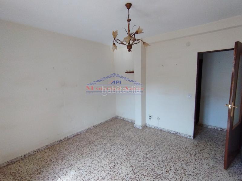 Foto adb78a78-0c26-462f-a292-42dd993d0975. Appartement dans calle manuel lozano garrido 9 dans Linares