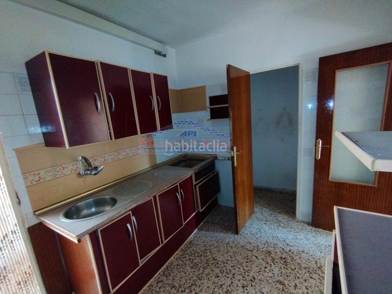 Foto f6e43c28-7329-4ef4-bf35-66d0930e1c9c. Appartement dans calle manuel lozano garrido 9 dans Linares