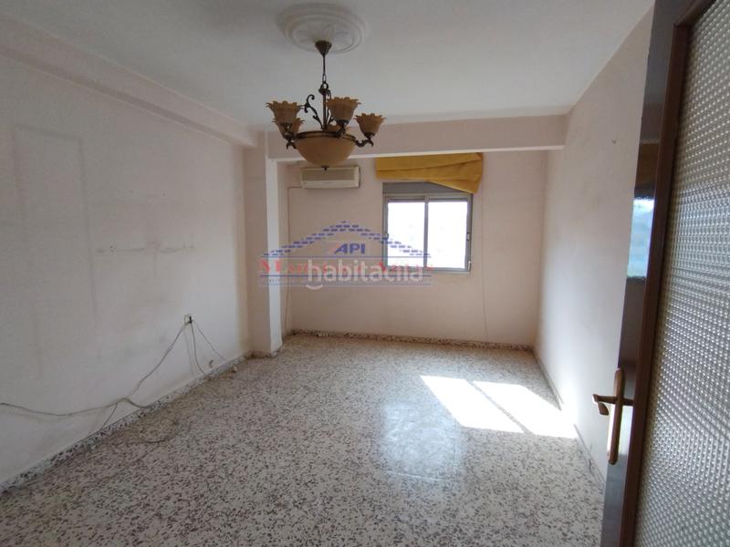 Foto 487abb17-aed8-49f4-844e-a1ceca1b63f2. Pis a calle manuel lozano garrido 9 a Linarejos Linares