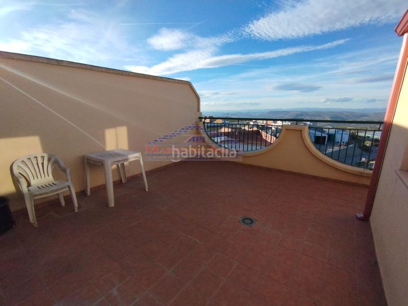 Foto 4c9a3c2f-38e9-4d7c-b153-3362fedc2f4f. Casa adossada a calle de las navas 6 a Sabiote