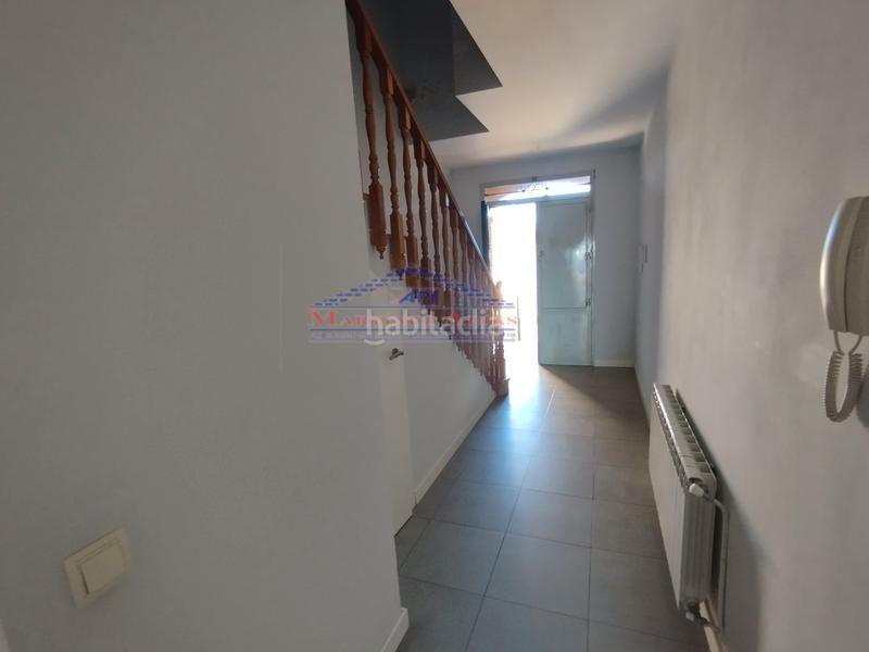 Foto 8f3b3a32-1068-415c-acb2-6b64480f448f. Casa adossada a calle de las navas 6 a Sabiote