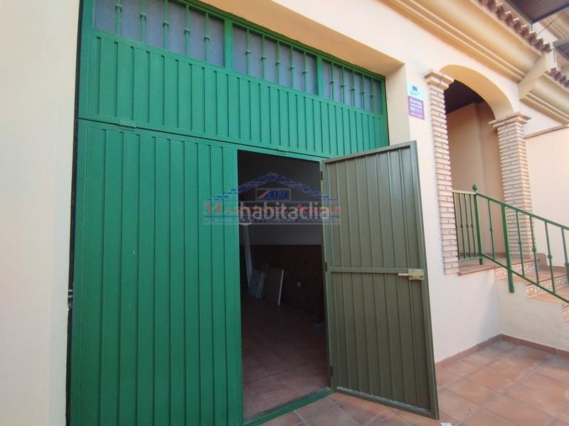 Foto d2b53401-0fd5-4820-a3ab-f6bc93a360eb. Casa adossada a calle de las navas 6 a Sabiote