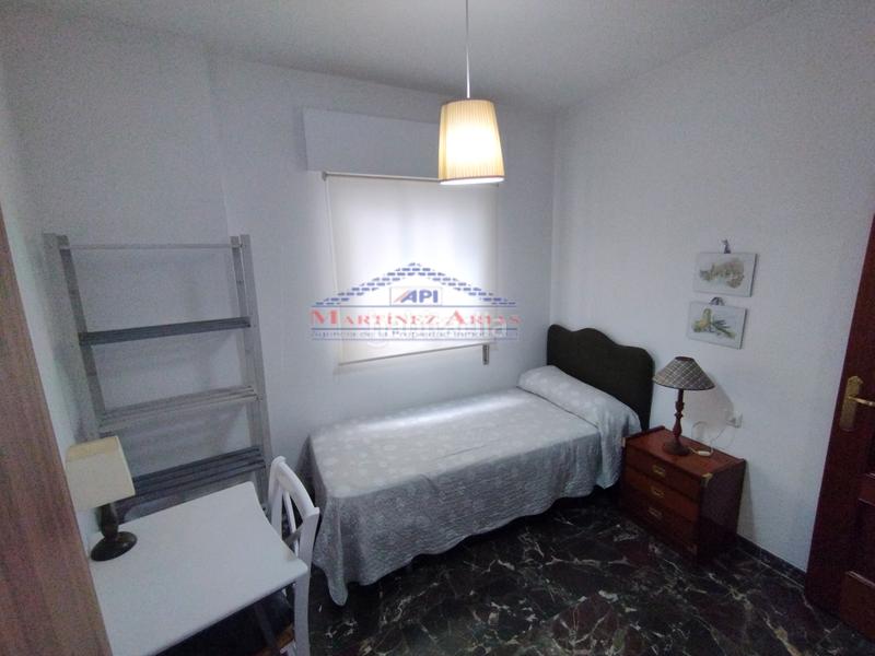 Foto 44fde7ae-594f-4ae0-ab68-8d019721b382. Etagenwohnung in calle miguel romera 6 in San Ildefonso - Catedral Jaén