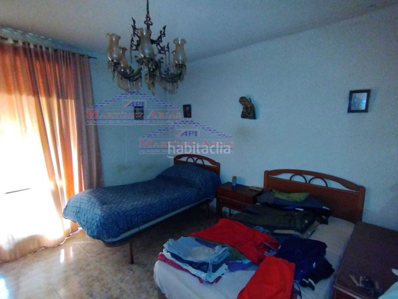 Foto f675c3c2-ade6-48f5-b407-a591f1895275. Maison jumelée dans La Salobreja Jaén