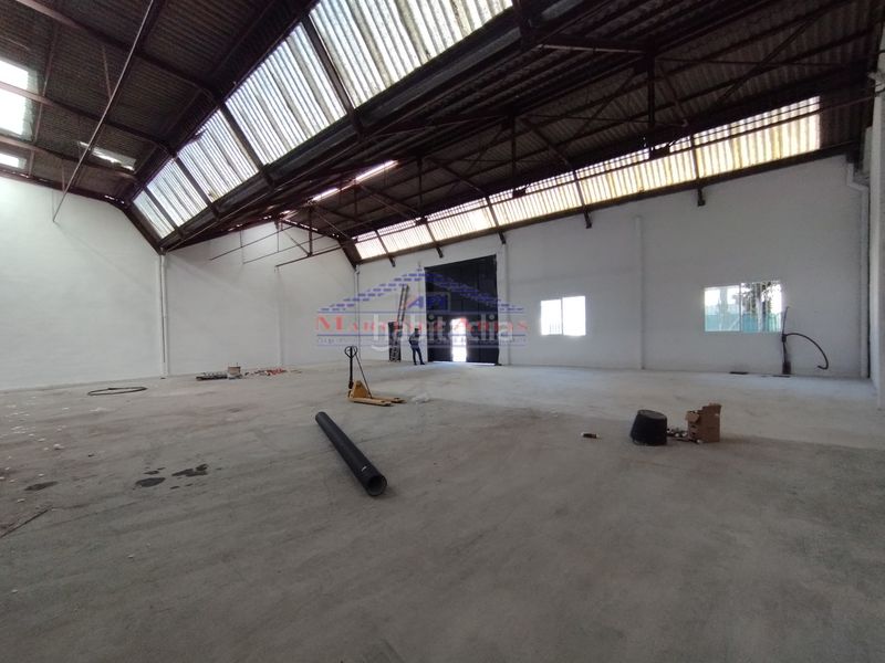 Foto 00228f4a-b87a-4d14-9197-0b9402a5174a. Nau industrial a Renfe - Bulevar 1ª y 2ª Fase Jaén