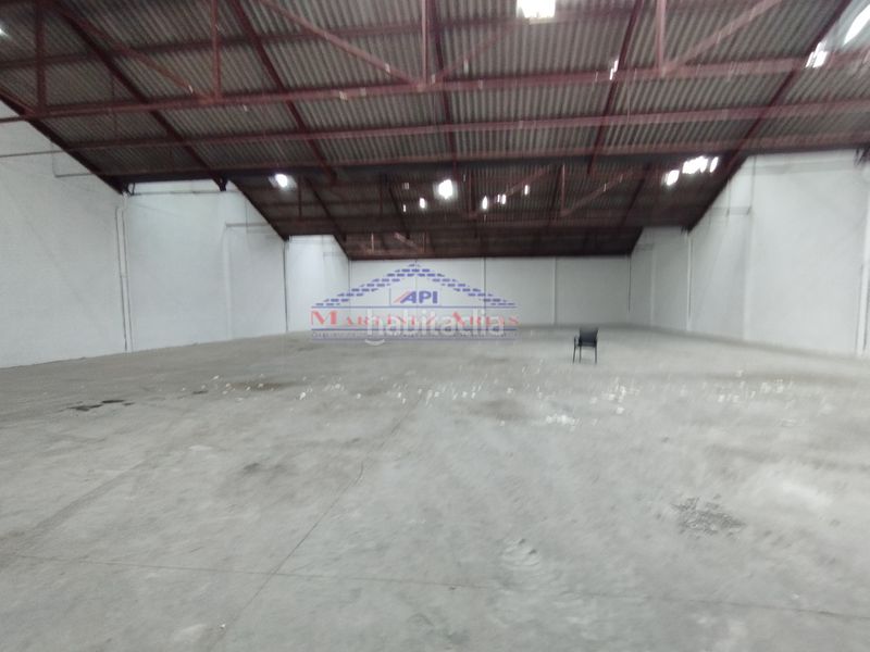 Foto 16cccc5d-b80e-4d90-8ee1-02fca35487f4. Nau industrial a Renfe - Bulevar 1ª y 2ª Fase Jaén