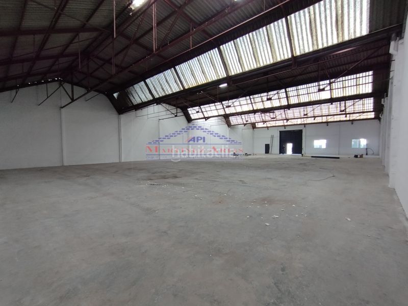 Foto 76ced19b-f9cf-41b3-aa14-5106229510fa. Nau industrial a Renfe - Bulevar 1ª y 2ª Fase Jaén