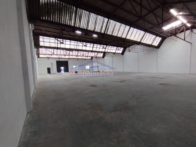 Foto 84ac99f0-19af-4a4a-8007-5f27bed6a64a. Nau industrial a Renfe - Bulevar 1ª y 2ª Fase Jaén