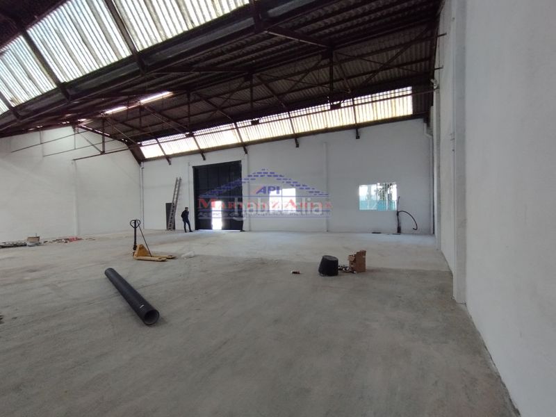 Foto e8dc04b3-112d-46d2-b593-832fea9a833d. Nau industrial a Renfe - Bulevar 1ª y 2ª Fase Jaén