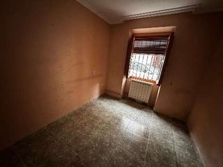 Semi detached house in Calle parras baja 50
