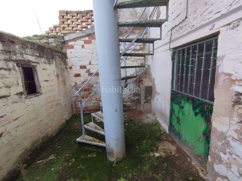 Foto 0aee1460-26c0-45cf-82fb-34c2445e9de7. Dúplex a avenida joaquin costa 11 a Porcuna