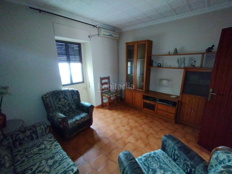 Foto f976866d-9ada-42bd-b457-02e5f6867ac6. Dúplex a avenida joaquin costa 11 a Porcuna