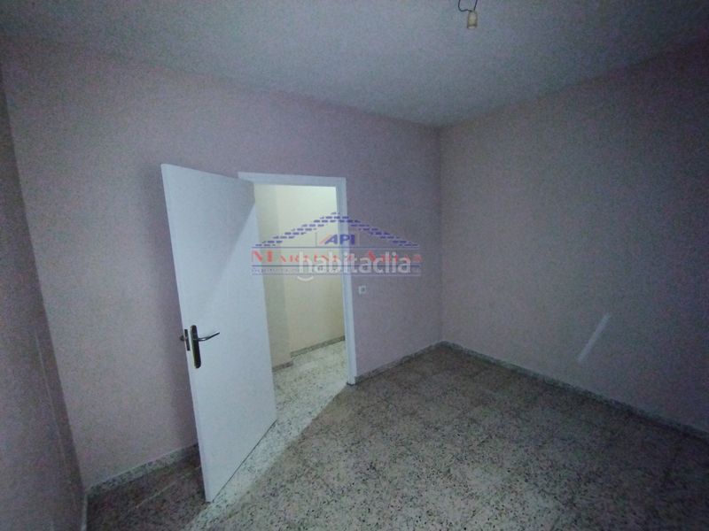 Foto 0d8a33d1-ac51-46f3-8485-9772a86b9f84. Piso en San Ildefonso - Catedral Jaén