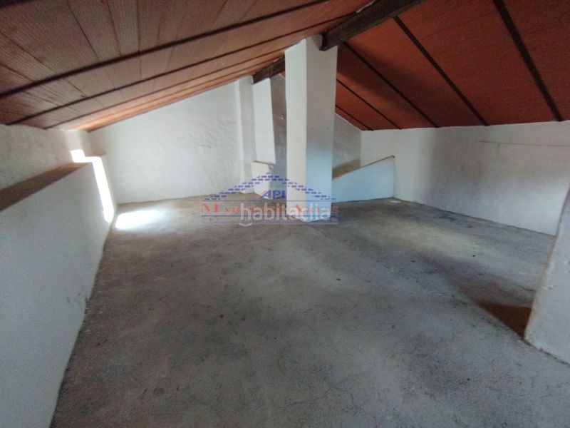Foto 470610b5-e8c9-4f72-98c5-1ed119ba9983. Casa adosada en calle padre lucas 8 en Santisteban del Puerto