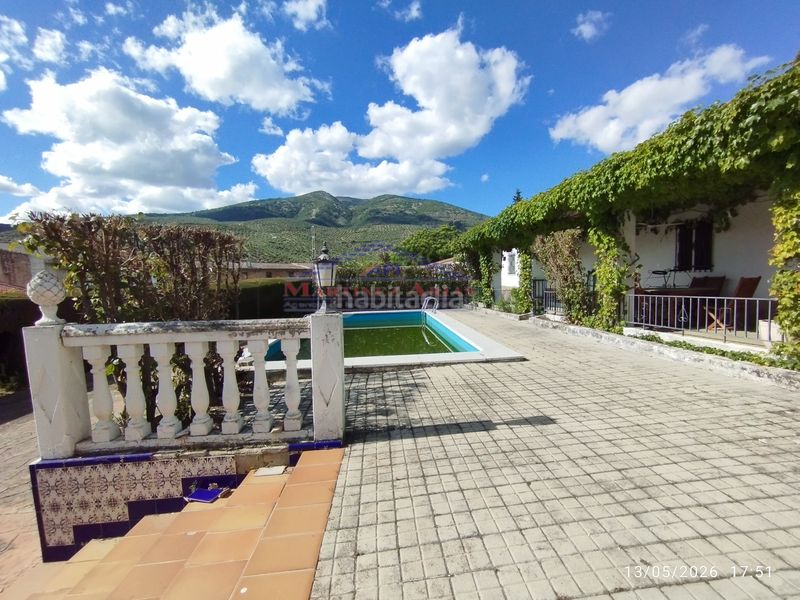 Foto a8aa8f4e-70e3-434a-954f-5fc8b1e3b89e. Chalet en Villares (Los)