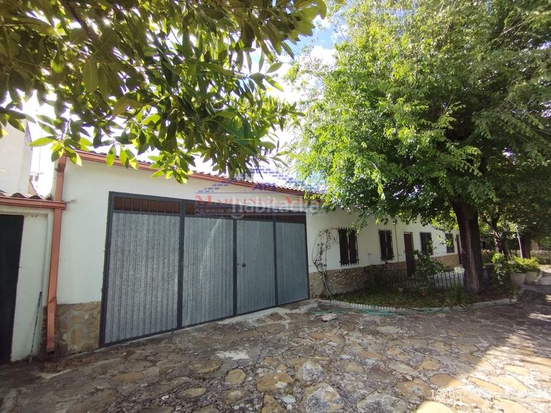 Foto b8dd21be-b8c6-4fba-b703-b96fa67ac1d0. Xalet amb xemeneia aparcament piscina a Villares (Los)