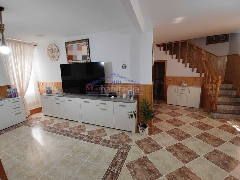 Foto 01622235-c7d0-433e-8ccb-22892b0eab28. Casa adossada a Ctra. Circunvalación - La Magdalena Jaén