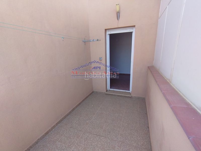 Foto 8f9b39b8-8d91-4c29-aa2a-3ce95d400846. Casa adossada amb aparcament a Andújar