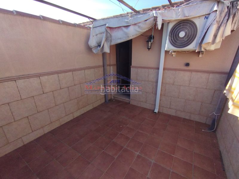 Foto d668c923-c2cd-4899-b2b0-20887dab6766. Casa adossada amb aparcament a Andújar