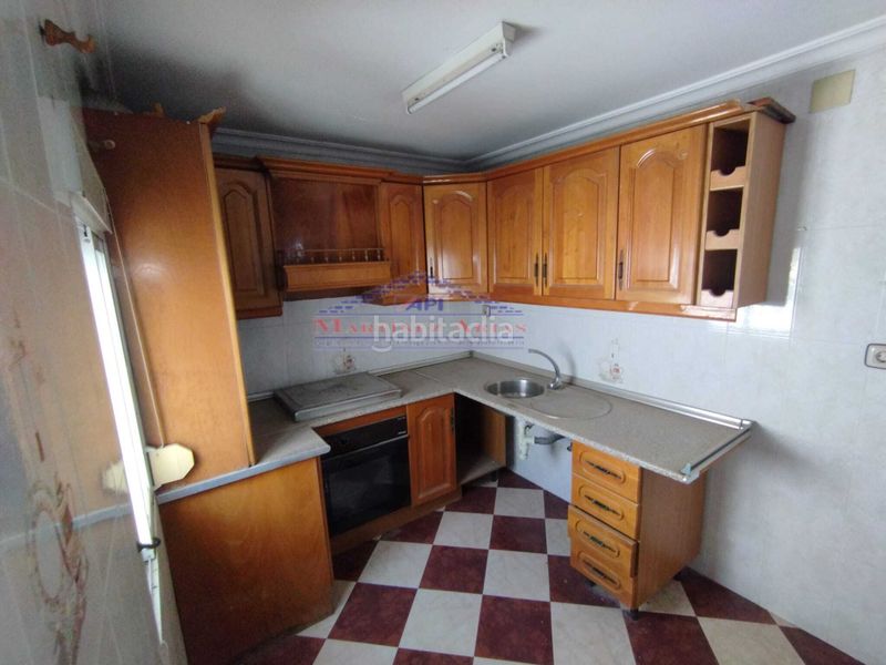 Foto 76a28976-5d74-4c22-8c57-ef3a2091f426. Edificio en calle cuesta del ruedo 6 en Alcaudete