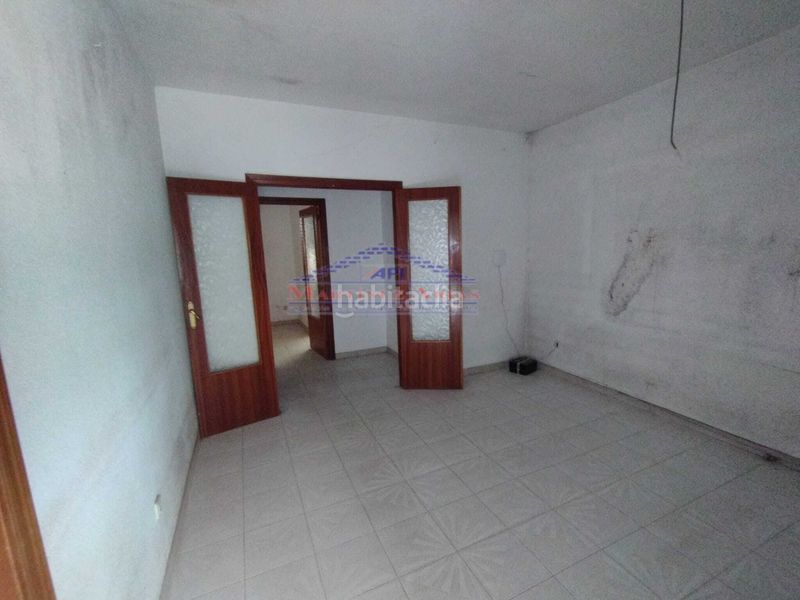 Foto c278b633-4ec6-4f7e-87d5-037a75da6eb9. Edifici a calle cuesta del ruedo 6 a Alcaudete