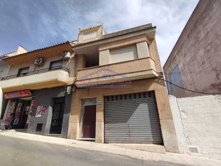 Edifici a Calle cuesta del ruedo 6