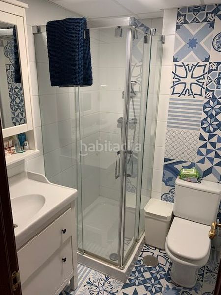 Foto be5b6a15-836e-42d2-9022-df43e84716e5. Lloguer pis amb calefacció aparcament piscina a Martín Carpena - Torre del Río Málaga